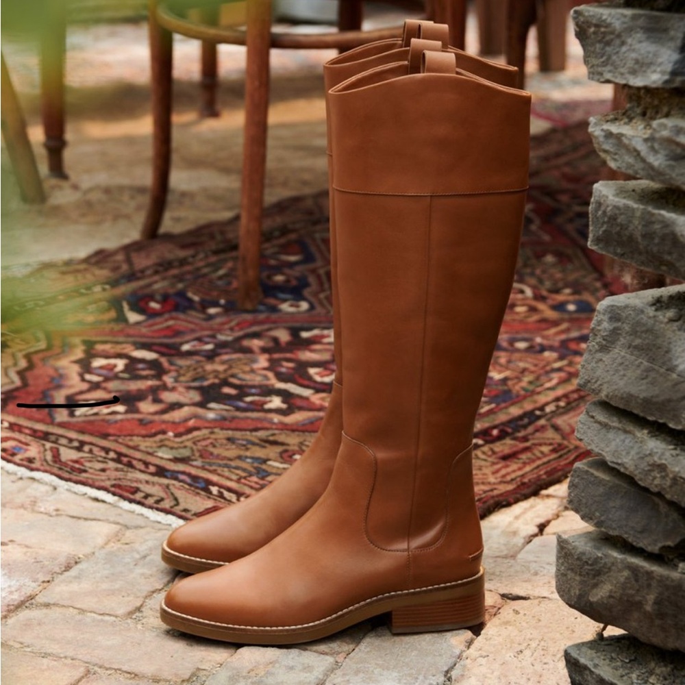 Cole haan women’s 5, Brown Leather Knee-High Boots brand new in replacement box